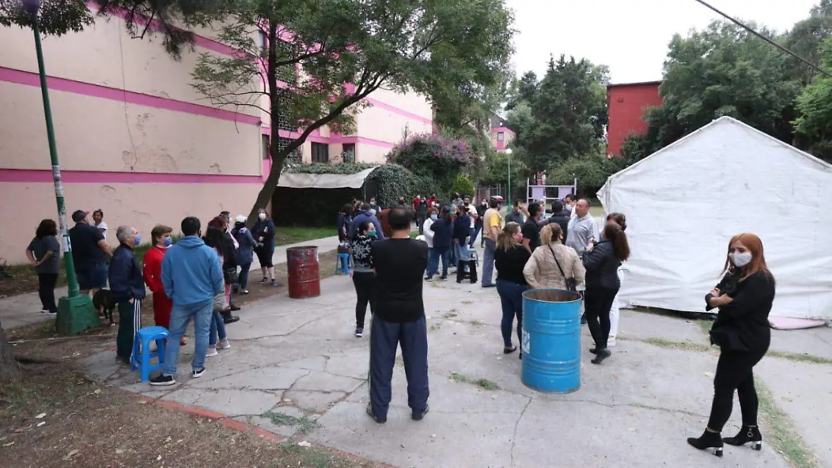 edificio lindavista sismo ROBERTO HERNANDEZ.4